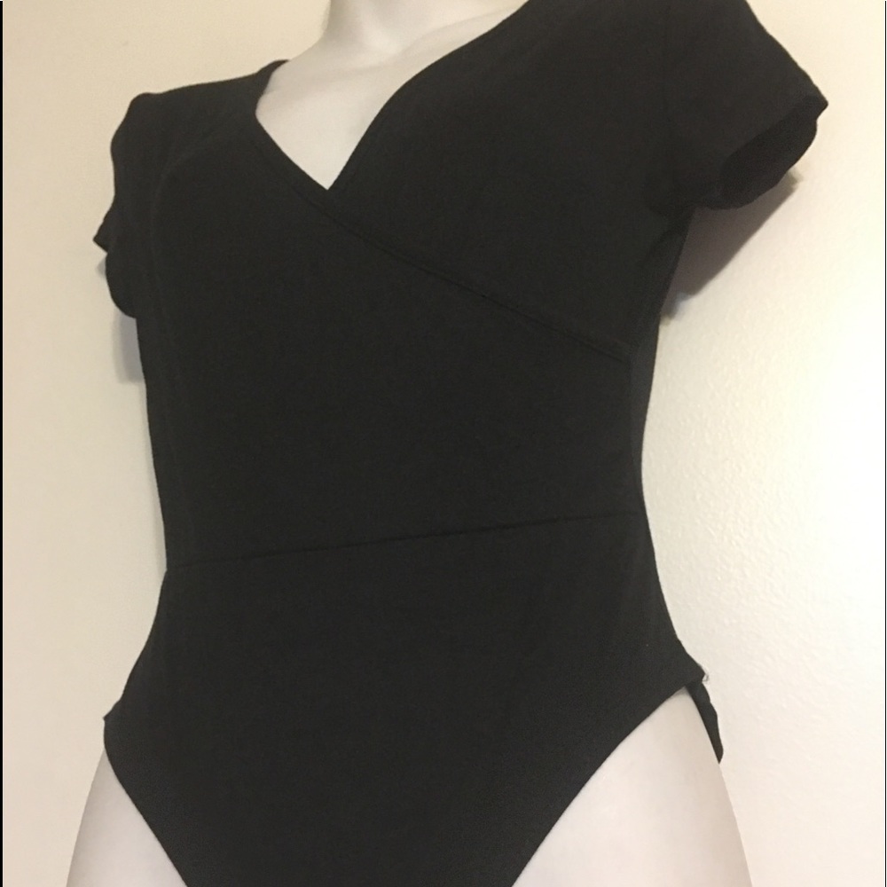 Boohoo petite basic wrap Victors bodysuit - Picture 4 of 7